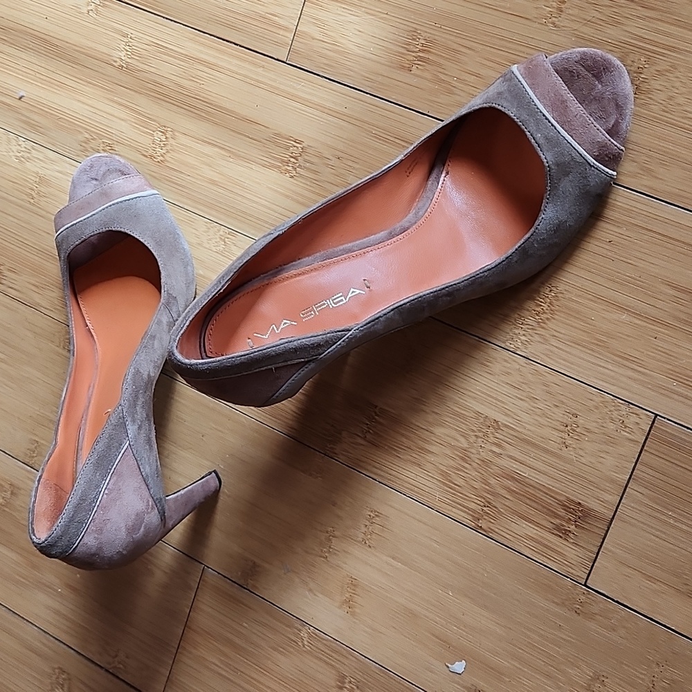 Via spina heels